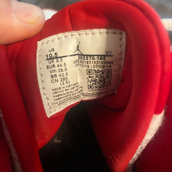 Jordan 9 Gym Red - Picture 5 of 5